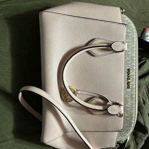 Authentic Michael Kors purse